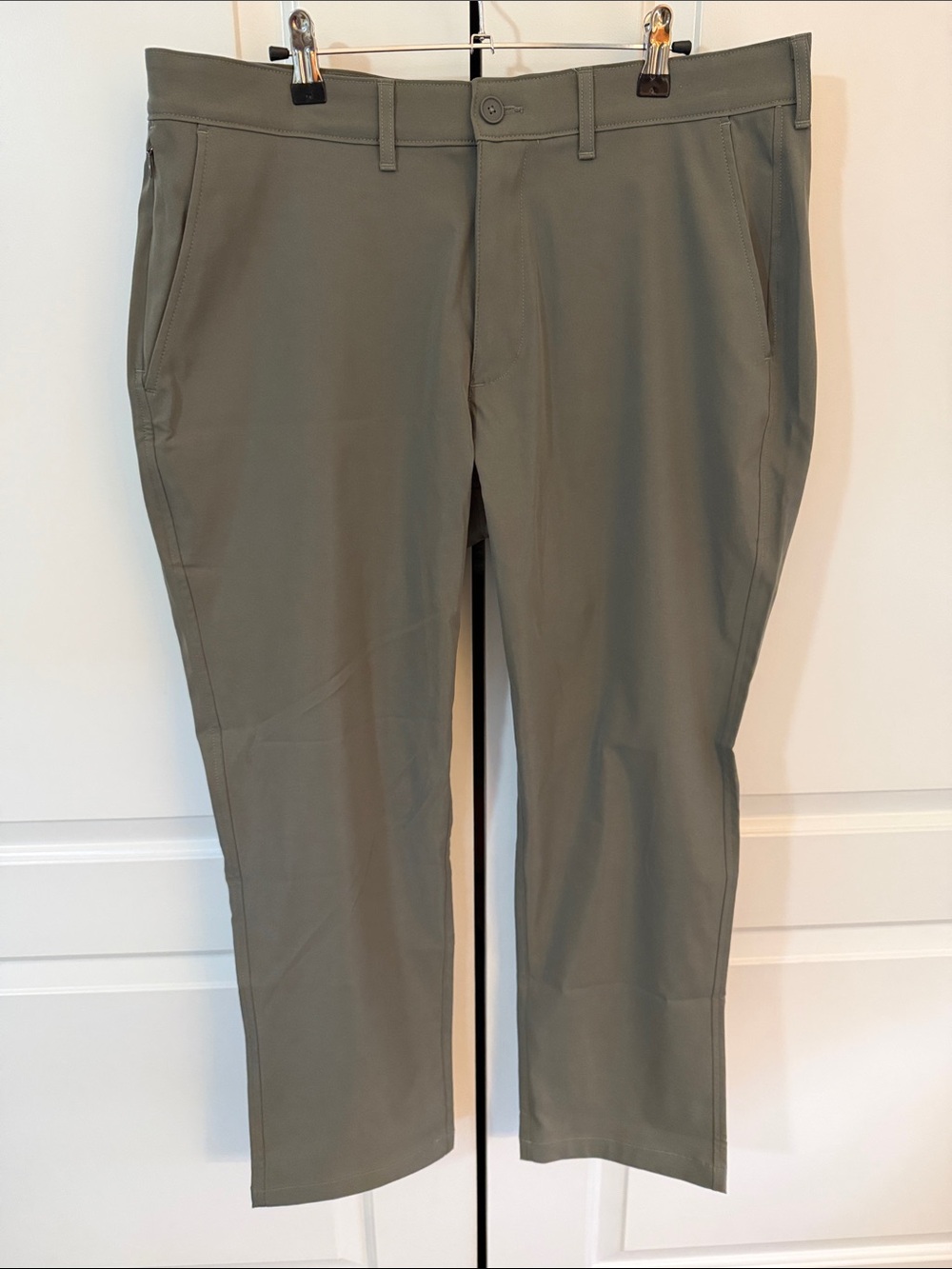 Abercrombie & Fitch Men's Go-To Pant Athletic Fit NWT